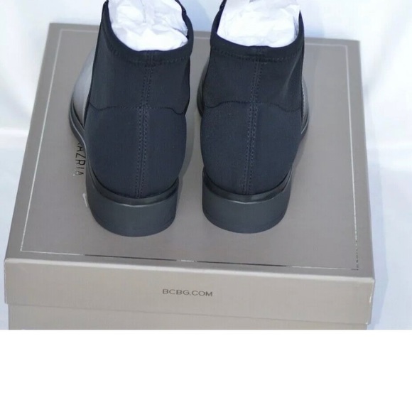 NWB BCBG SlipOn Low Boot Black Leather 9M Orig$278 - Picture 5 of 7